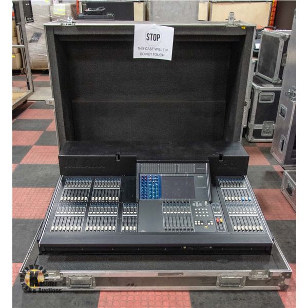 YAMAHA M7CL AUDIO CONSOLE WITH CASE