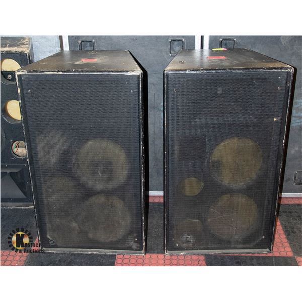 2 SPEAKER CABINETS FOR PARTS