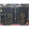 Image 1 : 2 SPEAKER CABINETS FOR PARTS