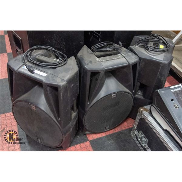LOT OF THREE DB-OPERA POWERED SPEAKERS