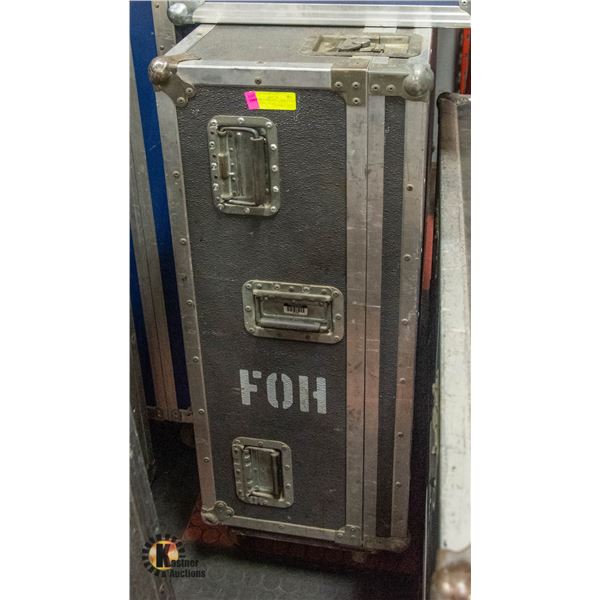 MED GREY LIGHTNG CONSOLE CASE FOR LEPRECHAUN