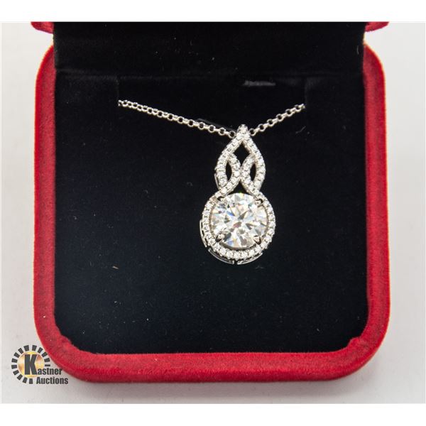 #1061-CUSTOM DESIGNED HAND SET 5CT GRA CERTIFIED