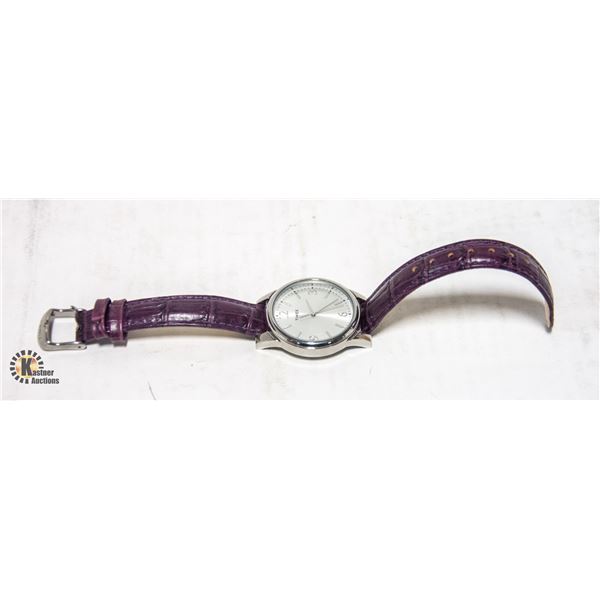 TIMEX UNISEX WATCH W/ GENUINE LEATHER STRAP