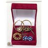 Image 1 : VINTAGE ESTATE JEWELRIES IN GIFT BOX