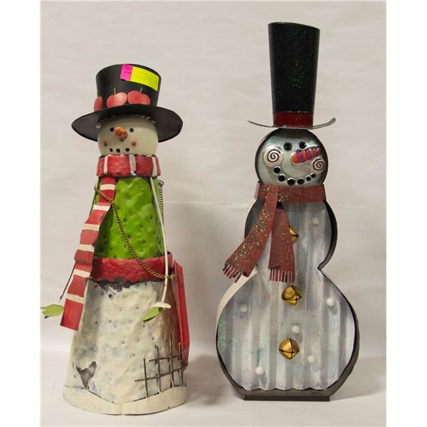 2 TIN SNOWMEN 24" (1 LIGHTS UP)