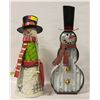 Image 1 : 2 TIN SNOWMEN 24" (1 LIGHTS UP)