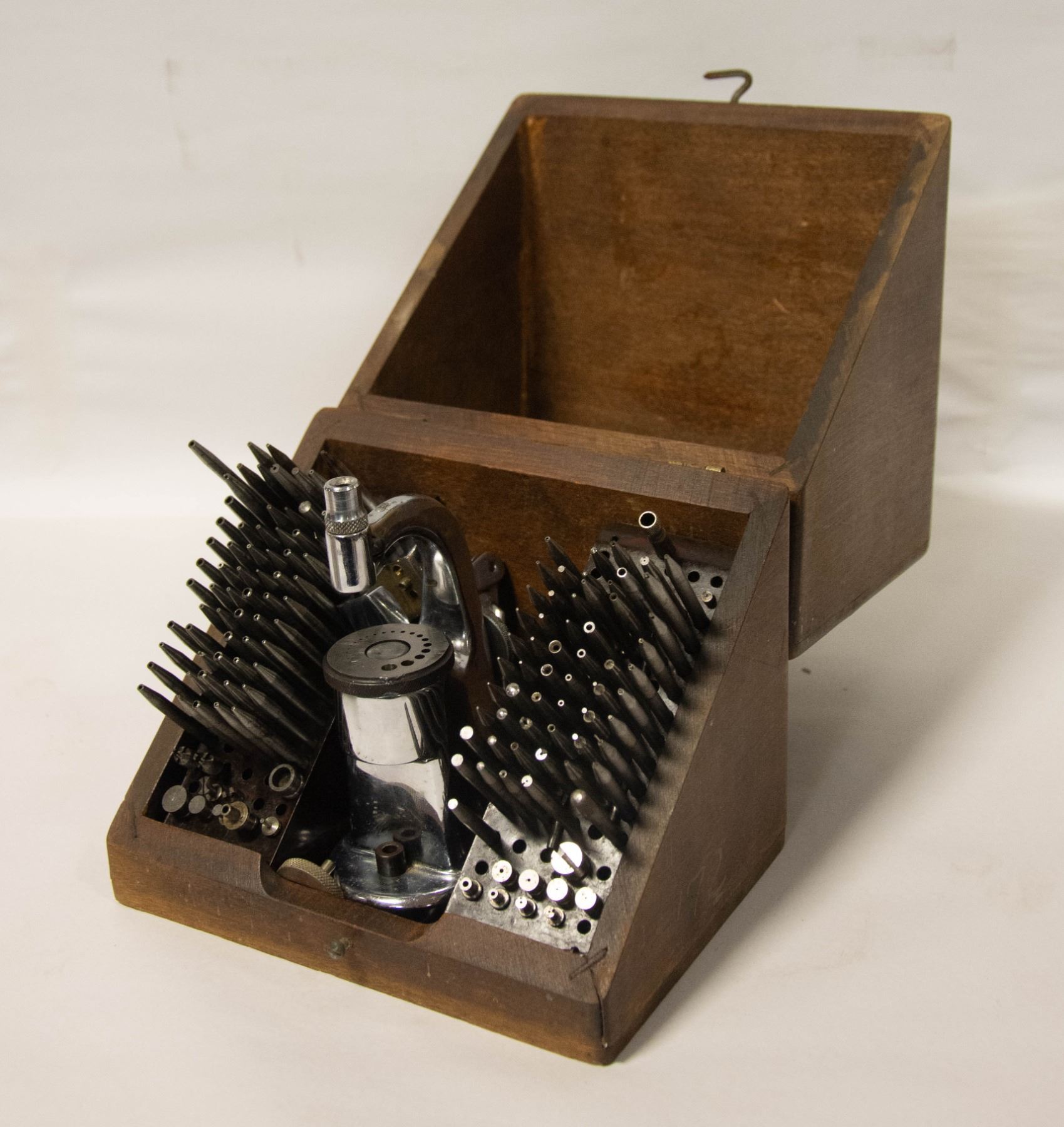 Old Toools Watchmaker ANTIQUE WATCHMAKERS JEWEL SETTING TOOL SET IN BOX