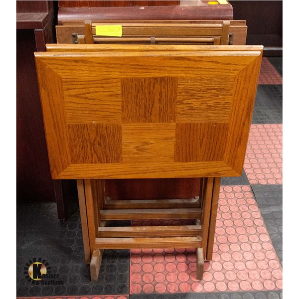 VINTAGE TV TRAYS & STAND
