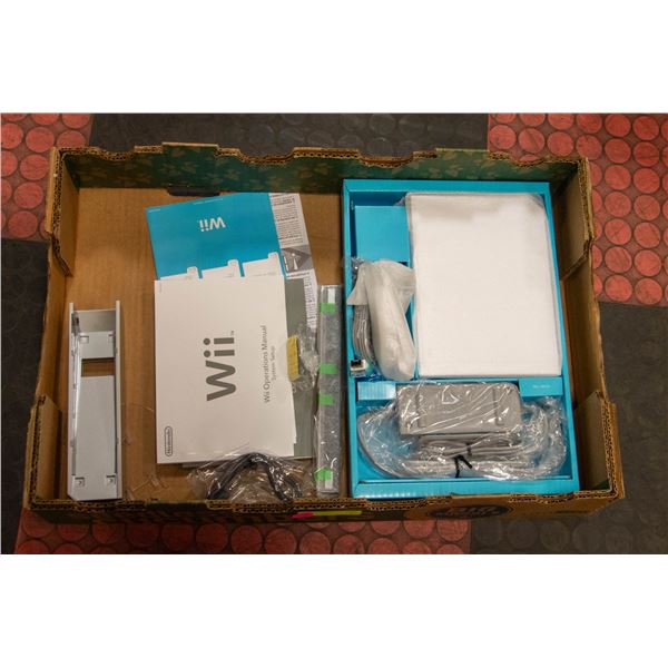 COMPLETE NINTENDO Wii SYSTEM NEVER USED