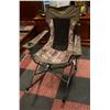 Image 1 : CAMOFLAGE FOLD UP ROCKER CABELA' S - FOLDS UP