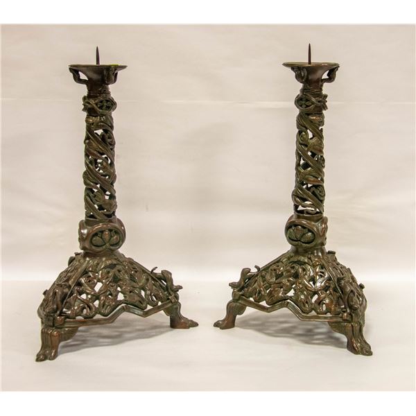 PAIR OF CANDLE STICK HOLDERS WEIGHT 15LB