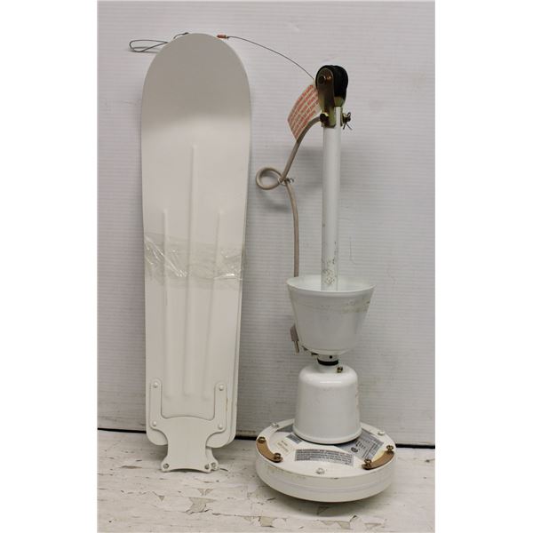 BOX INDUSTRIAL CEILING FAN