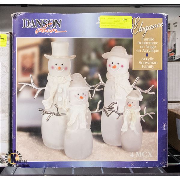 DANSON DECOR - ACRYLIC SNOWMAN FAMILY