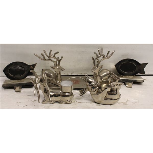 METAL REINDEER CANDLE HOLDERS