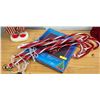 Image 1 : 6 CANDY CANES, REINDEER & GLASS DECORATIVE LIGHT