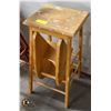 Image 1 : VINTAGE WOOD STOOL WITH STEPS