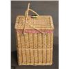 Image 1 : WICKER PICNIC BASKET - INCLUDES TABLE CLOTH,
