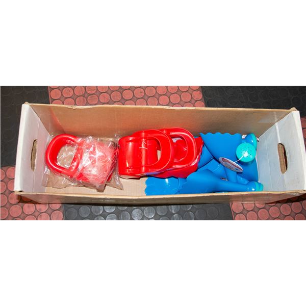 BOX OF 10 NEW KID SAND PIT DIGGERS