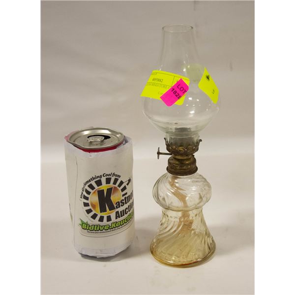 SWIRL GLASS MINIATURE OIL LAMP