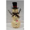 Image 1 : 2 FOOT SNOWMAN FIGURE WITH BERRY SCARF