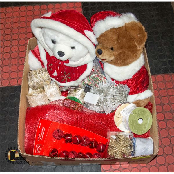 BOX WITH NEW MR. & MRS. CHRISTMAS TEDDY