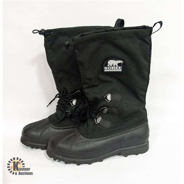 FLAT WITH "SOREL" MEN'S SIZE 13 FELT LINED