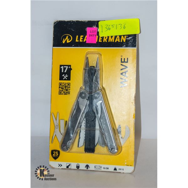 NEW IN PACKAGE LEATHERMAN WAVE