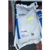 Image 1 : TWO BAGS 88 POUNDS TOTAL ROAD SALT