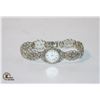 Image 1 : ESTATE LADIES WRIST WATCH FILIGREE DESIGN