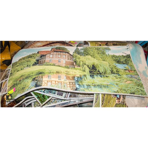 FREIGHT CLAIM CARPET/RUG APPROX 20" X 40"