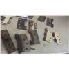 Image 2 : 11 Old Door Hinges 