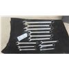 Image 2 : 12 Snap On Wrenches Up to 1 1/8'' & Tool Box