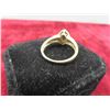 Image 2 : 10kt Gold and Diamond Size 7 Ring Total Weight 2.4 Grams 
