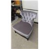 Image 2 : Button Back Living Room Chair 