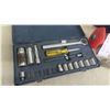 Image 2 : Framing Hammer, Tin Snips, Sockets 3/8'', Tool Box 
