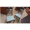 Image 8 : Painted Dining Room Table 27'' x 40'' x 52'' , 4 Chairs 