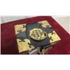 Image 2 : Black Locking Jewelry Box with Oriental Inlay 7'' x 5 1/2'' x 4'' 