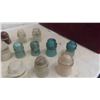 Image 2 : 30 Glass Insulators 