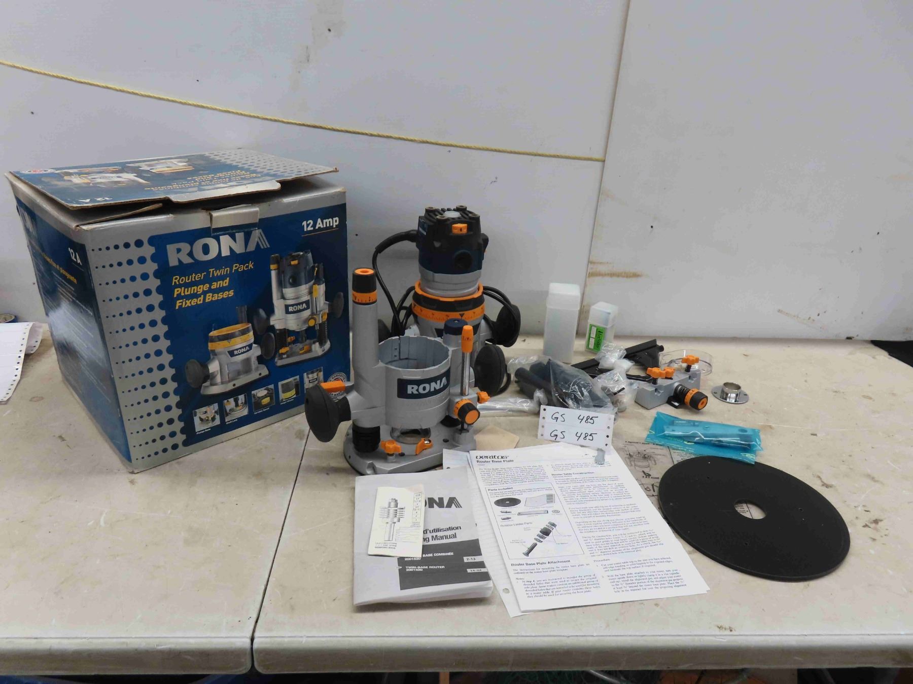 Rona Router Twin Pack , Plunge , Fixed Bases , Work Base 12