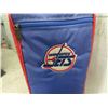 Image 8 : Winnipeg Jets Golf Bag , Umbrella & 2 Right Handed Clubs 