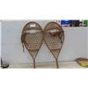 Image 1 : Vintage Faber Snowshoes 36'' x 17'' 