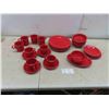 Image 1 : 26 Pieces Red Fiesta