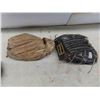Image 2 : 4 Left Handed Baseball Gloves Kids/Youth 