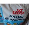Image 3 : 12 Bags of Sifto Pool Salt - Total of 240kgs (20kg Each)