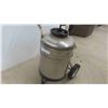 Image 2 : 7 Gallon Stainless Rolling Water Tank 