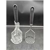 Image 1 : 2 Potato Mashers