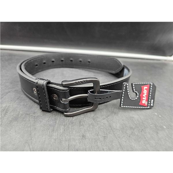 Levi (M) Synthetic Leather Top with Leather Lining Belt