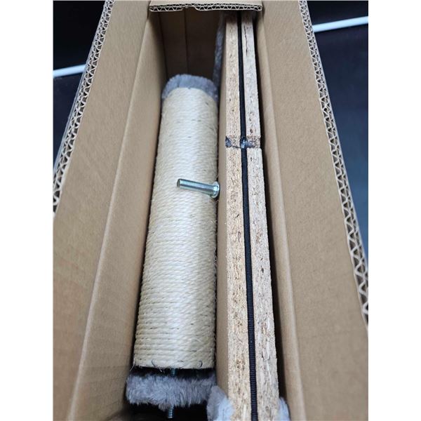 Pequlti Small Cat Scratch Post - Gray