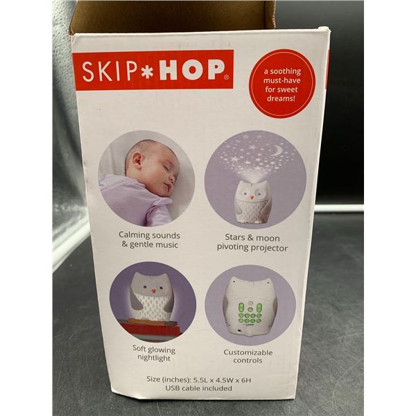 Skip Hop Soft Glowing Nightlight, Projector and Gentle Music (5.5L x 4.5w x 6h)