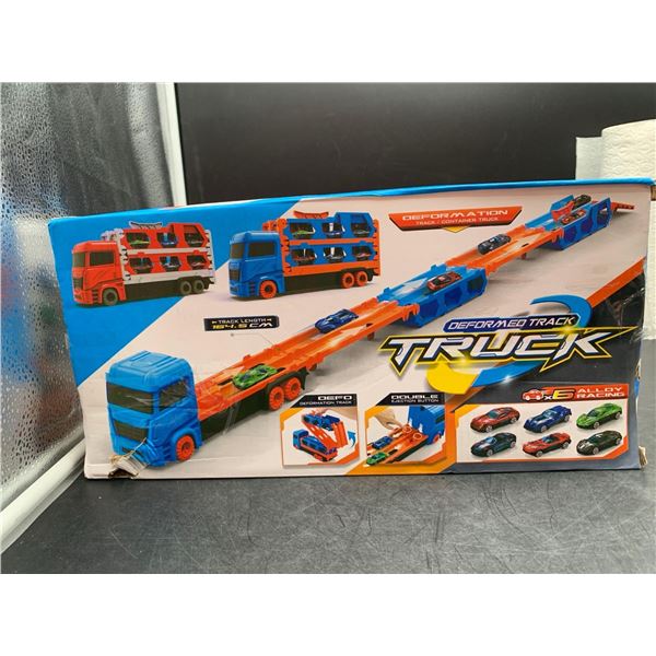 Deformed Track Truck (6ct)